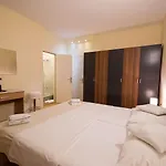 Idyllisches Mit Pool, Tischtennis, Sommerkueche, Privatparkplatz *