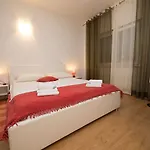Idyllisches Mit Pool, Tischtennis, Sommerkueche, Privatparkplatz تْسْغيكفانِتْسا
