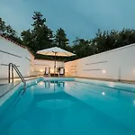 شقة Idyllisches Mit Pool, Tischtennis, Sommerkueche, Privatparkplatz تْسْغيكفانِتْسا