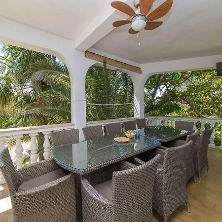 Idyllisches Mit Pool, Tischtennis, Sommerkueche, Privatparkplatz * Crikvenica