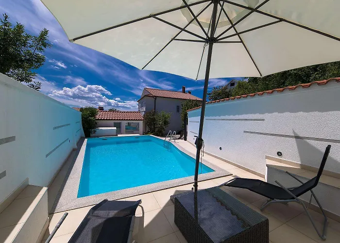 Idyllisches Mit Pool, Tischtennis, Sommerkueche, Privatparkplatz Lejlighed *